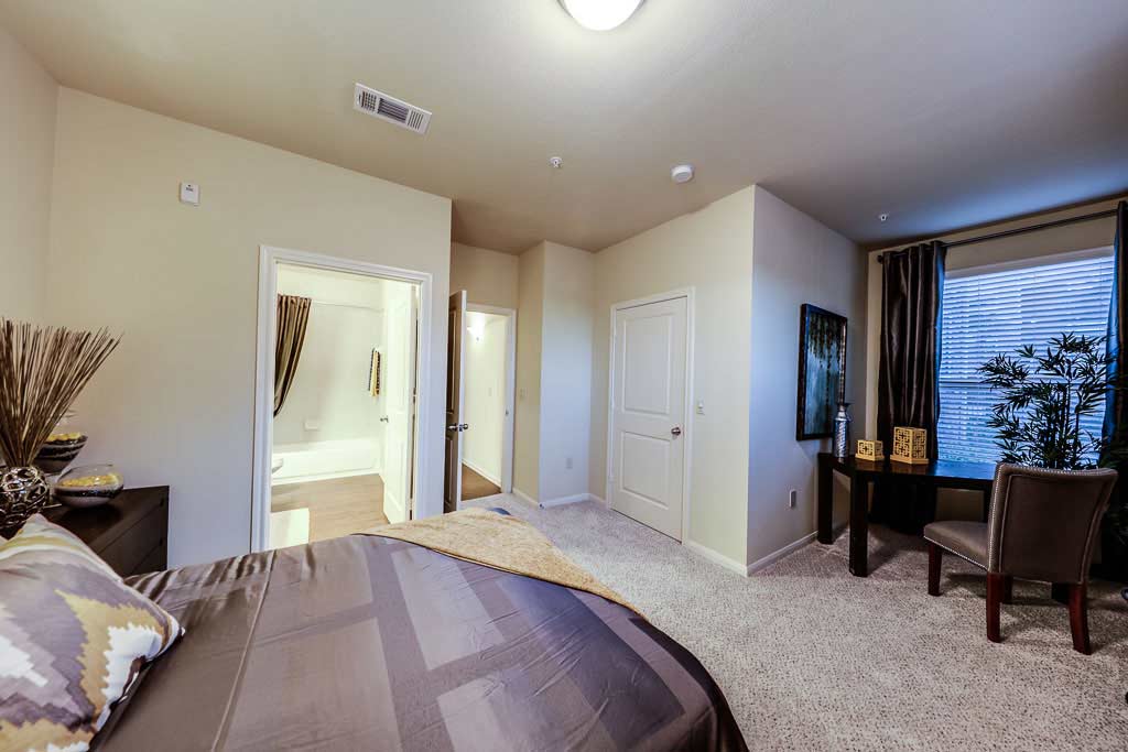 The Oaks at Northpoint Bedrooms